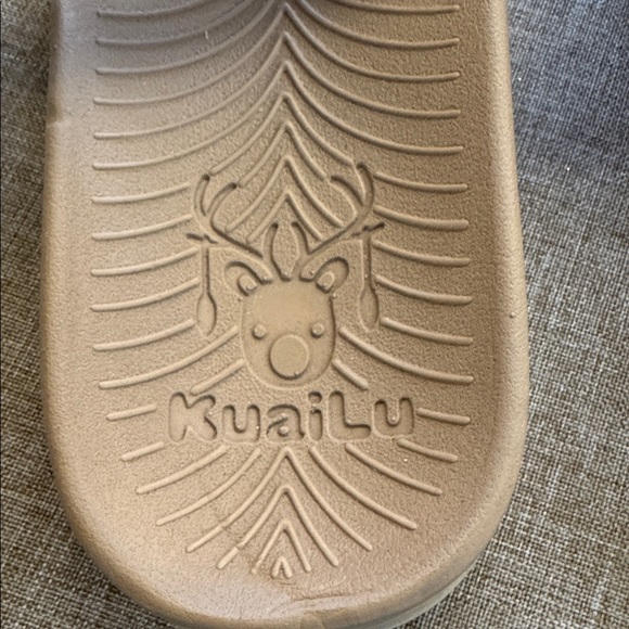 KUAILU NWOT Tan Triple-Strap Slide Orthotic Sandals SZ 9 - Picture 2 of 4